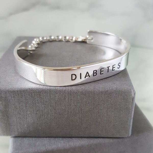 Diabetes armband silver