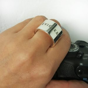 personlig silverring med text