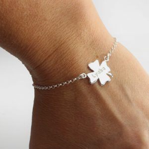 Lyckoklöver armband med gravyr
