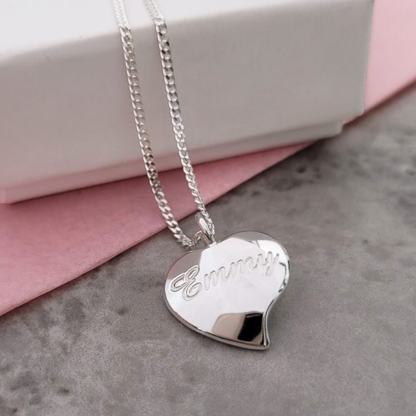 Sött dop halsband med for av ett hjärta