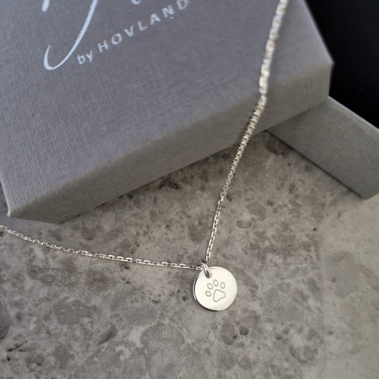 Ankarkedja med en dot halsband med tassavtryck